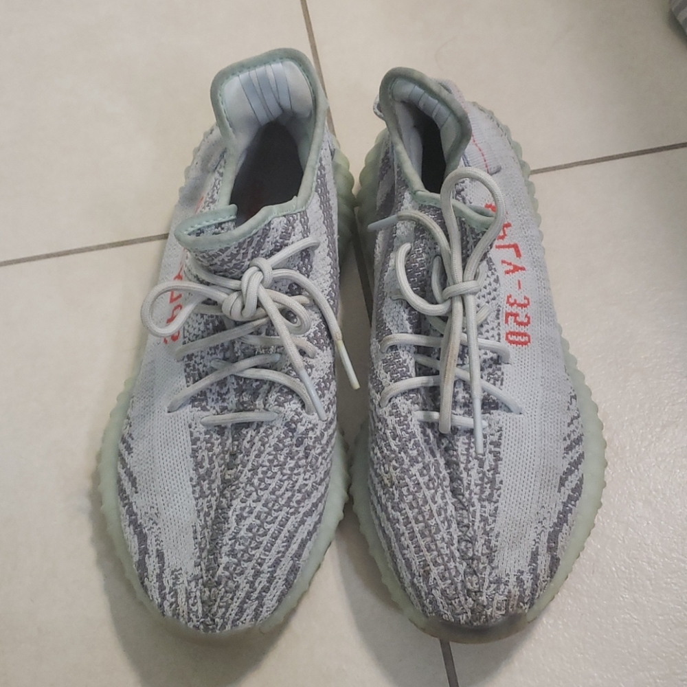 Men's Authentic Yeezy Boost 350 V2